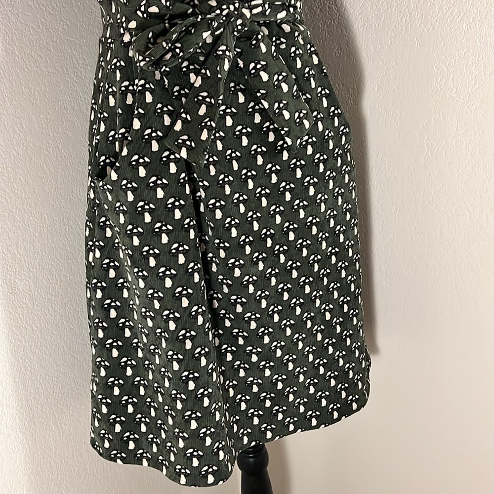 Mushroom print Dress, Medium - Picture 4 of 9